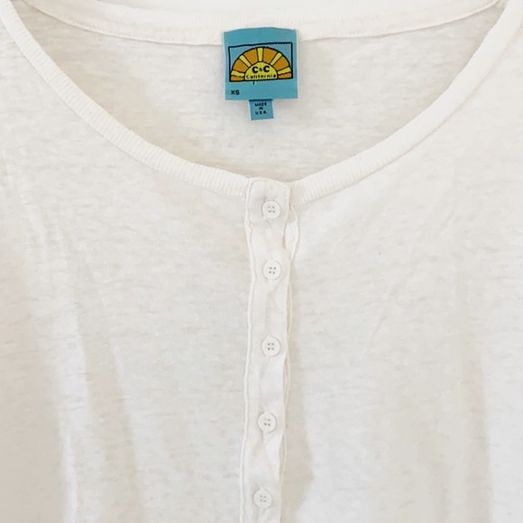 C&C California quarter sleeve top - Picture 2 of 3